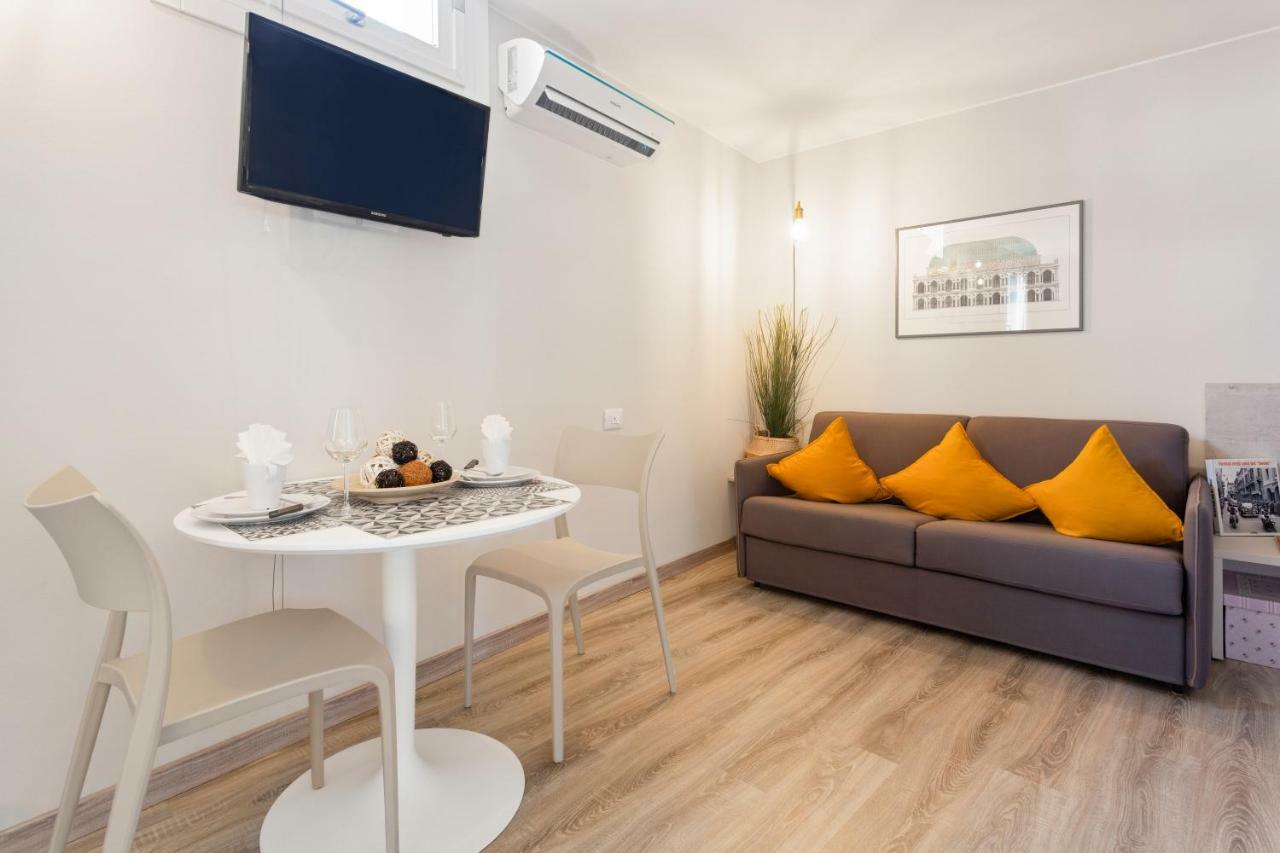 Piazzetta Palladio Romantic Studio Appartement Vicenza Buitenkant foto